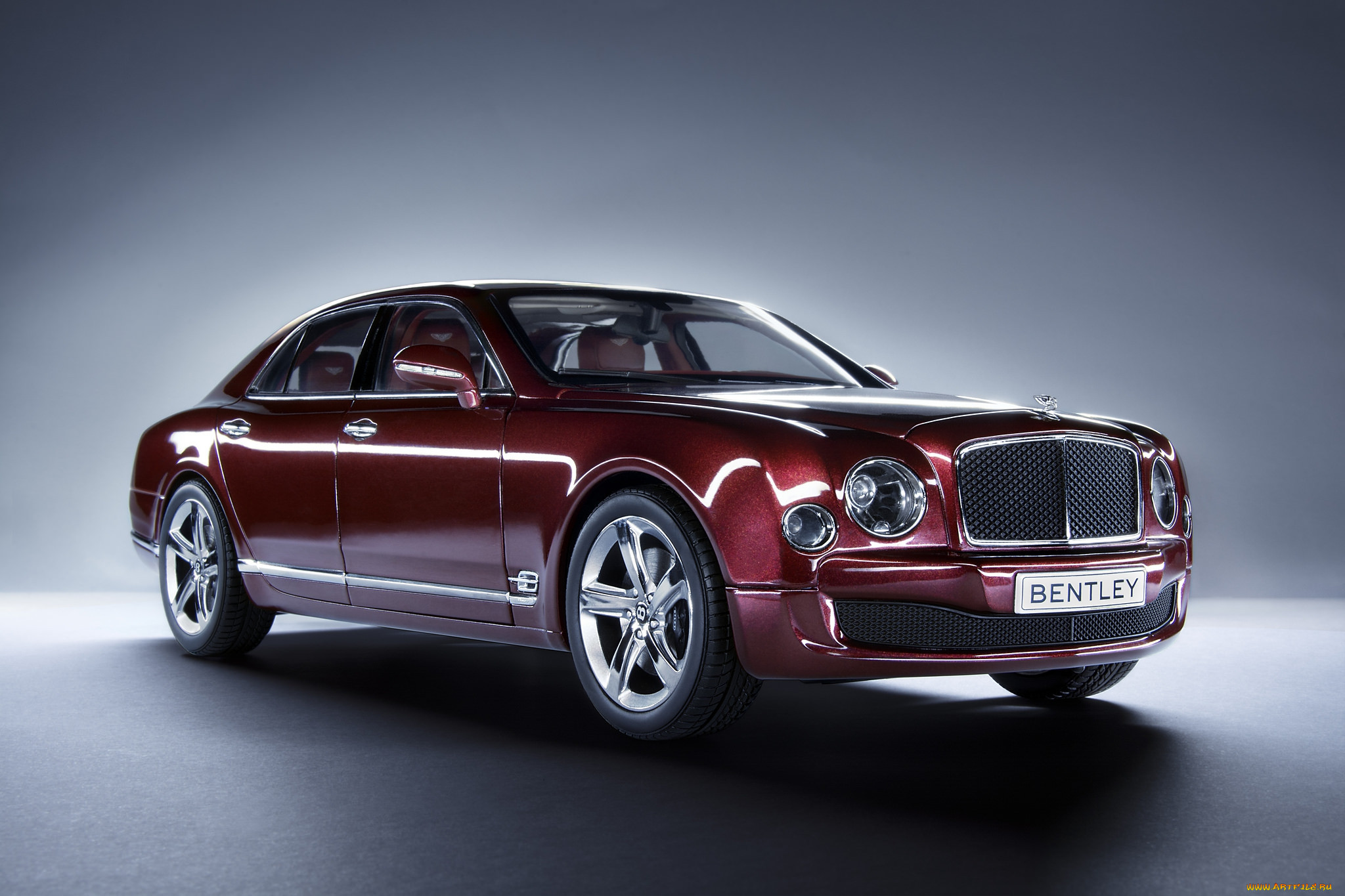 Bentley Mulsanne Red